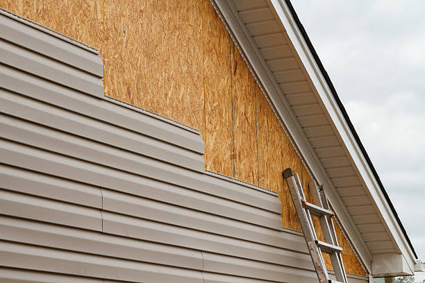 Professional Wood Siding technician working in Flourtown, PA